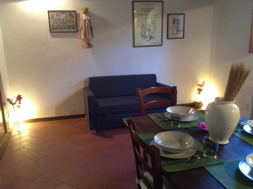 Apartamento Vellutini Number One Florencia Habitación foto