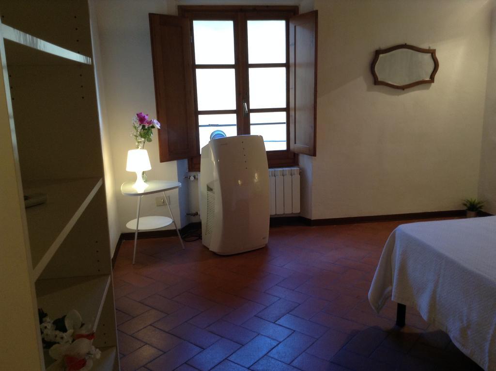 Apartamento Vellutini Number One Florencia Habitación foto